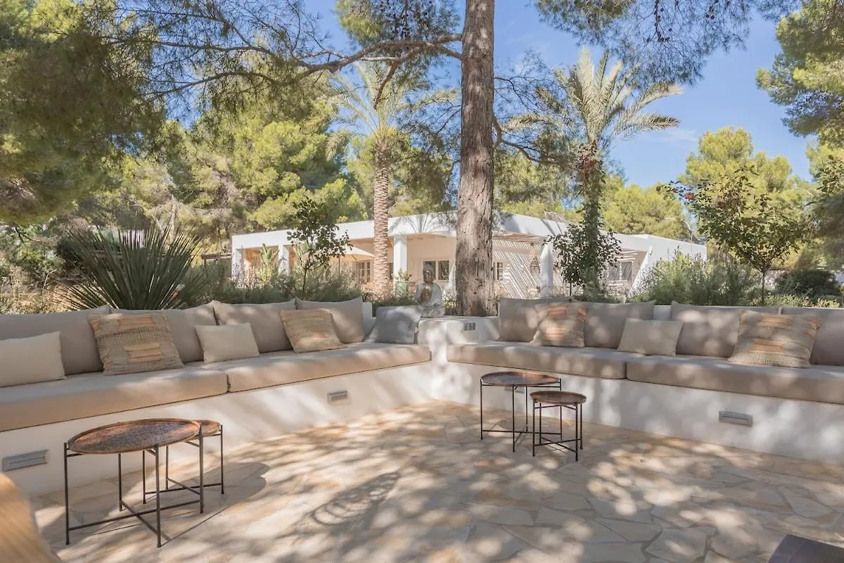 Beautiful Property 3 Minutes Near Cala Jondal BALEARIC ISLANDS