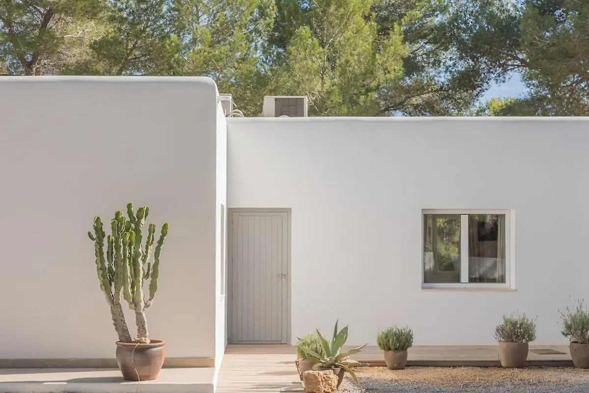 Beautiful Property 3 Minutes Near Cala Jondal BALEARIC ISLANDS