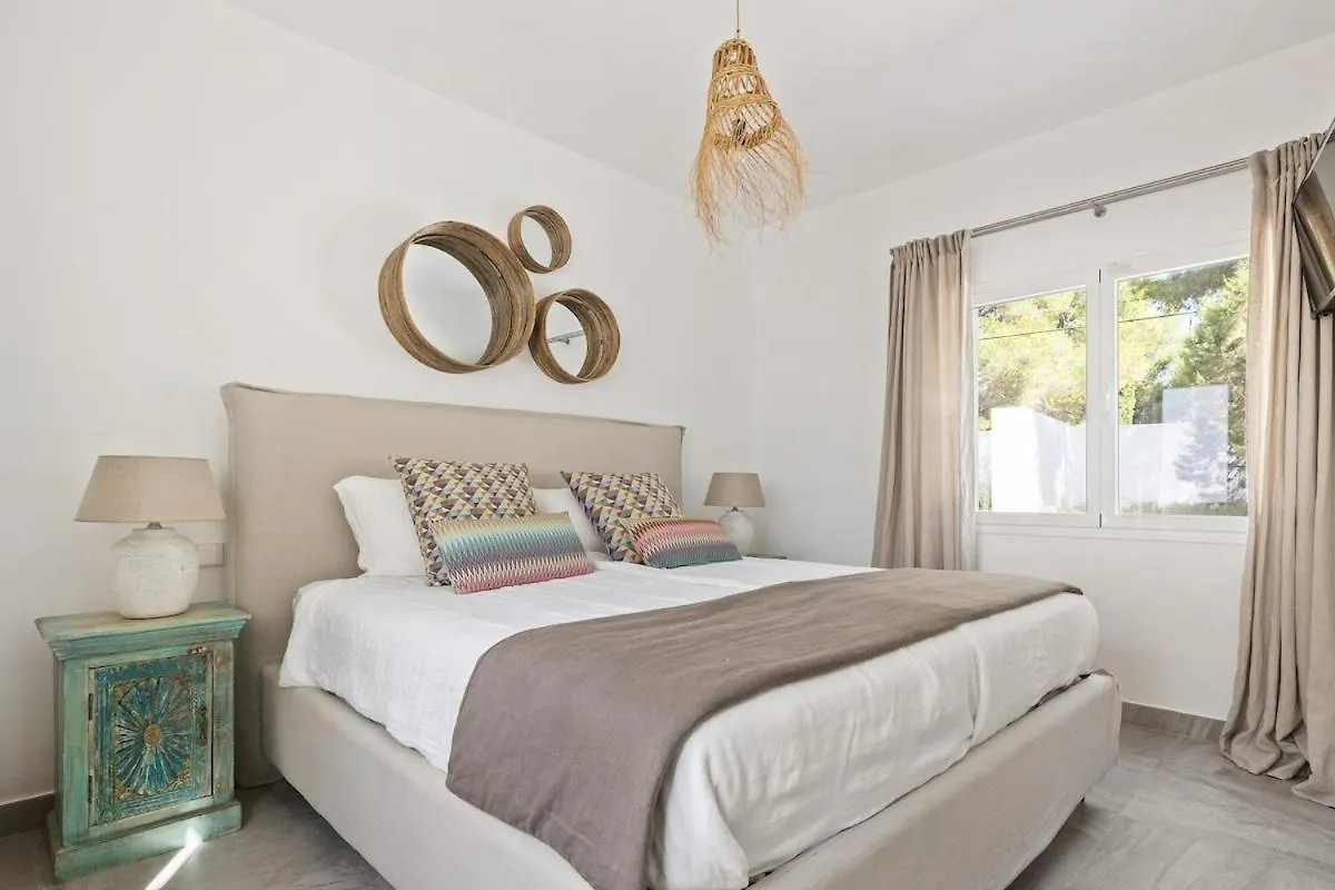 Beautiful Property 3 Minutes Near Cala Jondal BALEARIC ISLANDS