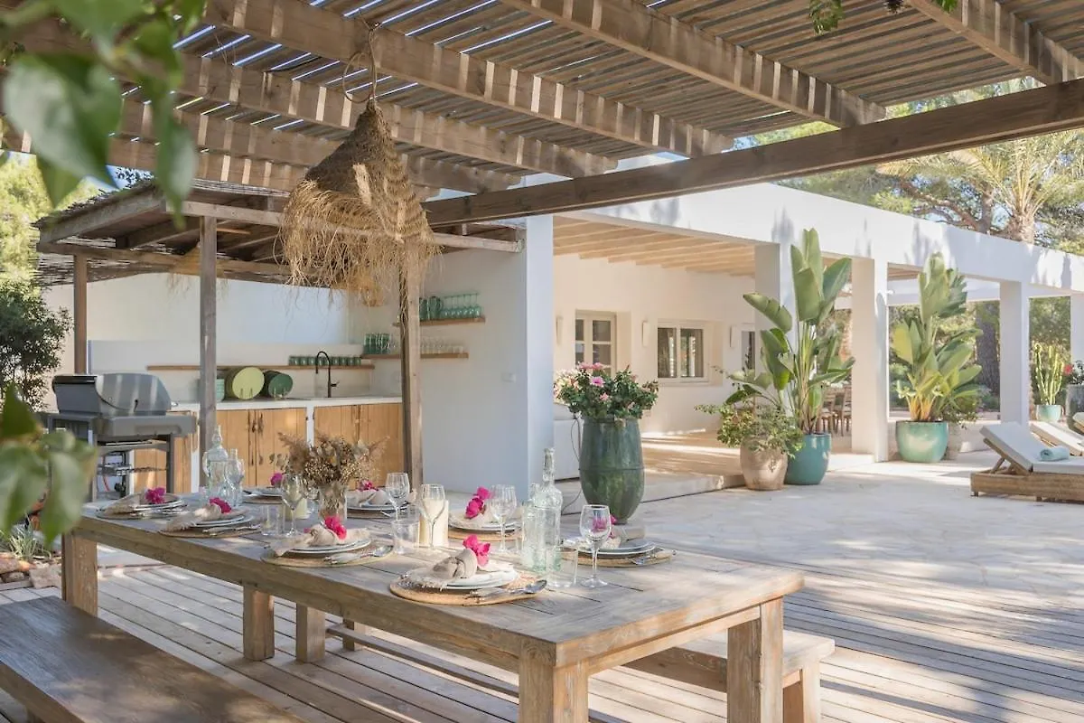 Beautiful Property 3 Minutes Near Cala Jondal BALEARIC ISLANDS